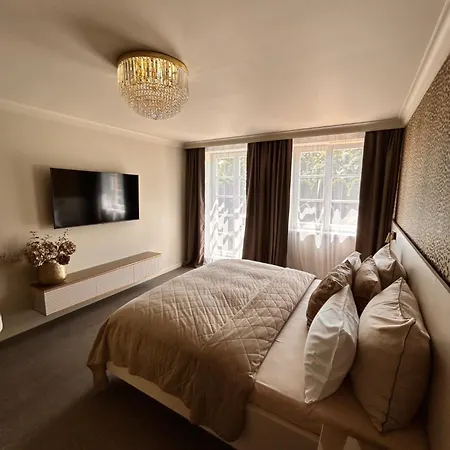 Royal Apartment