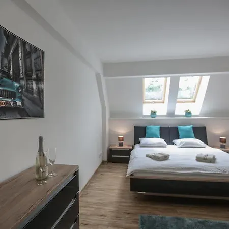 Апартаменты Royal *